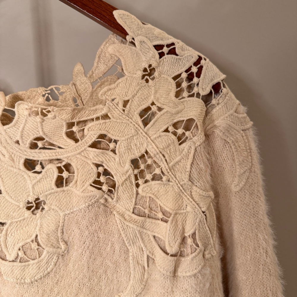 BaeVely Cream Buttery soft Sweater Lace Crochet Neck Romantic Cottagecore Sz M - Picture 6 of 11